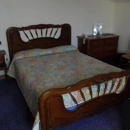 Hotell Le Clos Du Loup